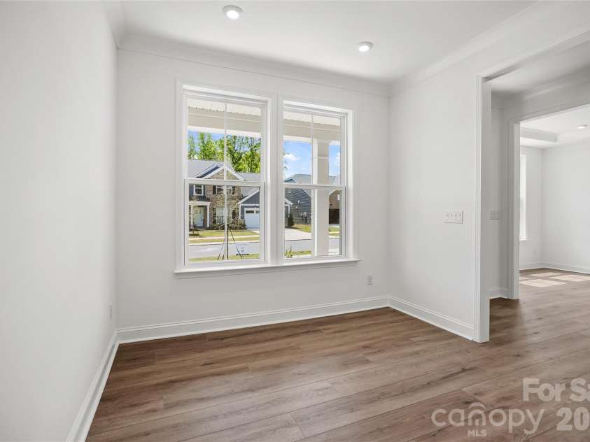 13911 Penbury Lane, Charlotte, NC 28278.  MLS# CAR4365021, YatesRealty ID 12707. 