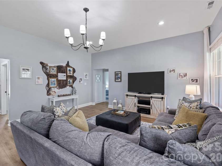2202 Lannie Lane, Rock Hill, SC 29730.  MLS# CAR4362631, YatesRealty ID 12708. 