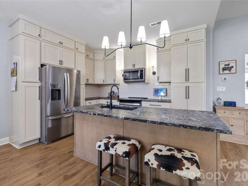 2202 Lannie Lane, Rock Hill, SC 29730.  MLS# CAR4362631, YatesRealty ID 12708. 