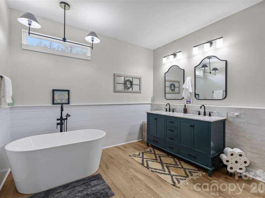 2202 Lannie Lane, Rock Hill, SC 29730.  MLS# CAR4362631, YatesRealty ID 12708. 