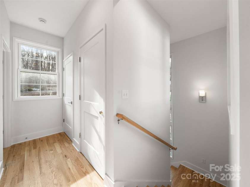 24 Skyvue Court, Saluda, NC 28773.  MLS# CAR4199762, YatesRealty ID 12712. 