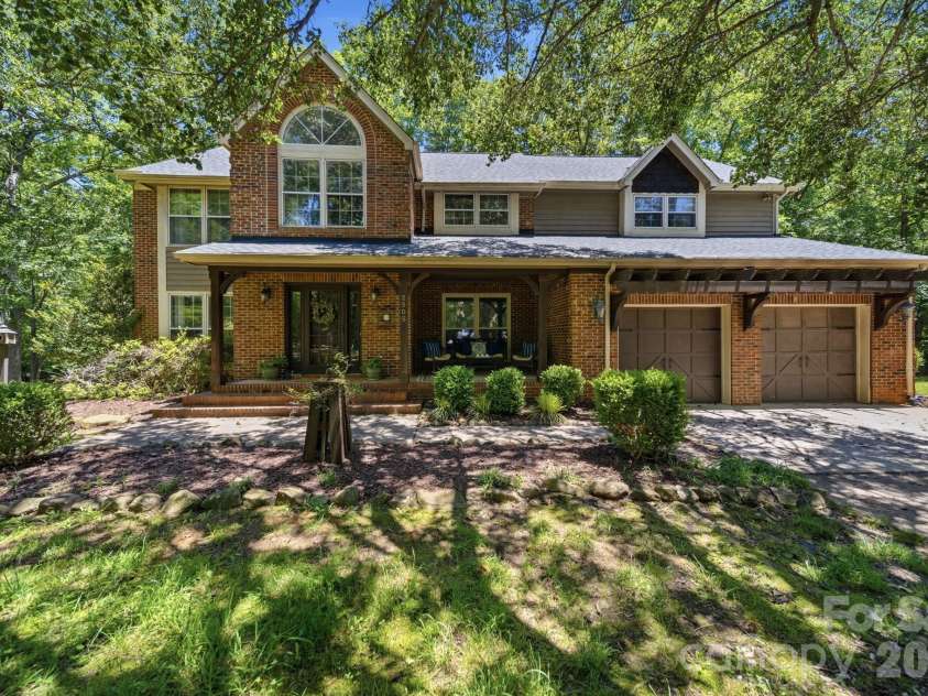 2505 Mountain Folk Lane, Waxhaw, NC 28173.  MLS# CAR4268986, YatesRealty ID 12713. 