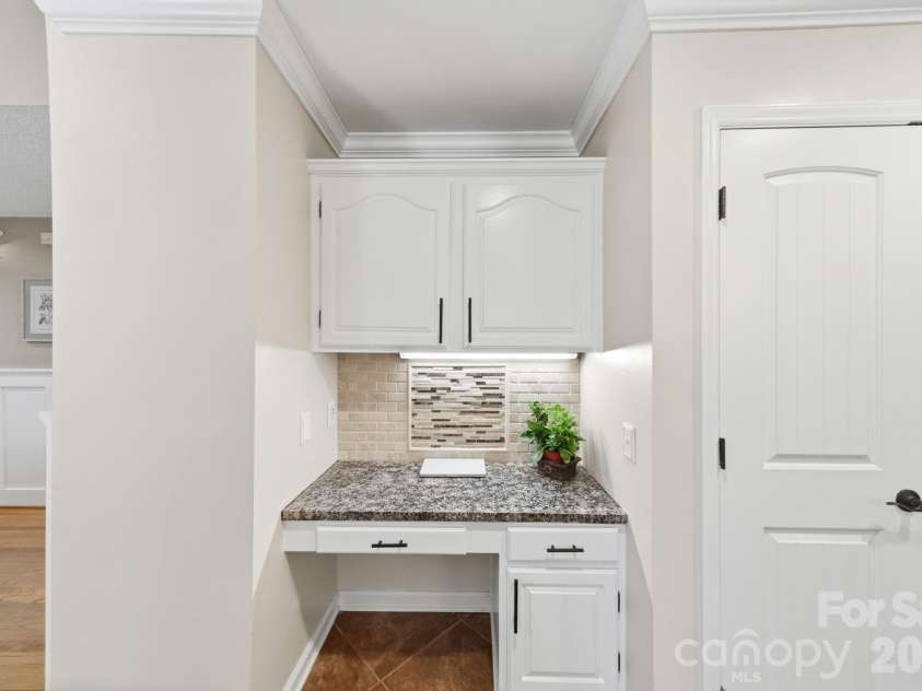 2505 Mountain Folk Lane, Waxhaw, NC 28173.  MLS# CAR4268986, YatesRealty ID 12713. 