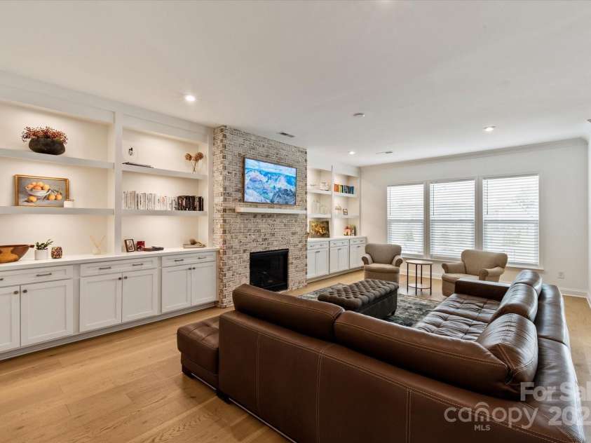 1381 Regions Boulevard, Fort Mill, SC 29707.  MLS# CAR4256863, YatesRealty ID 12714. Great Room