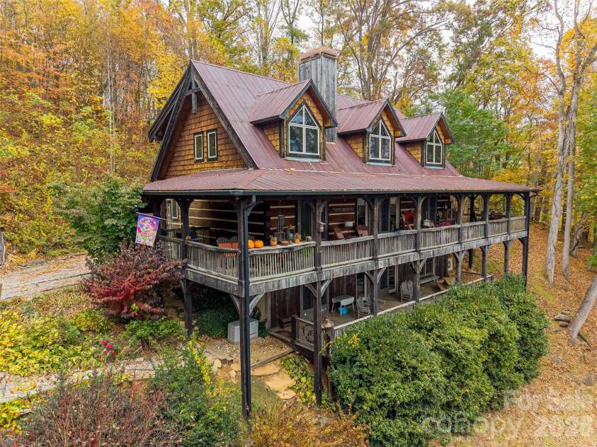 234 Historic Oak Trail, Waynesville, NC 28785.  MLS# CAR4309308, YatesRealty ID 12716. 