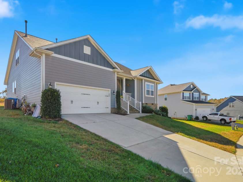 11788 Glenwood Drive, Locust, NC 28097.  MLS# CAR4322183, YatesRealty ID 12717. 