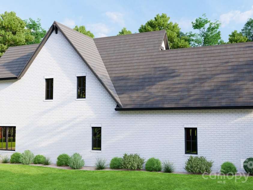 1223 Royal Prince Court, Charlotte, NC 28211.  MLS# CAR4255881, YatesRealty ID 12718. 