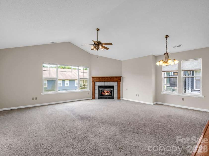 51 Barn Owl Way, Hendersonville, NC 28792.  MLS# CAR4394410, YatesRealty ID 12718. Living Room