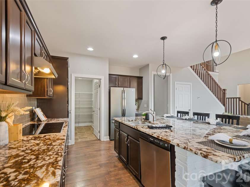 343 Rocky Lane Road, Clyde, NC 28721.  MLS# CAR4330222, YatesRealty ID 12719. 