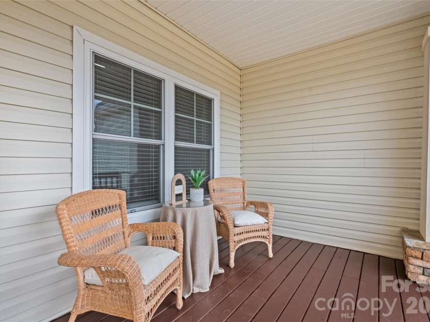 343 Rocky Lane Road, Clyde, NC 28721.  MLS# CAR4330222, YatesRealty ID 12719. 