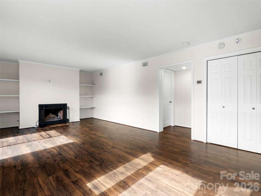 201 Racquet Club Road, Asheville, NC 28803.  MLS# CAR4341796, YatesRealty ID 12720. 
