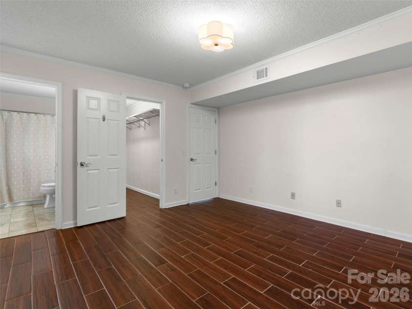201 Racquet Club Road, Asheville, NC 28803.  MLS# CAR4341796, YatesRealty ID 12720. 