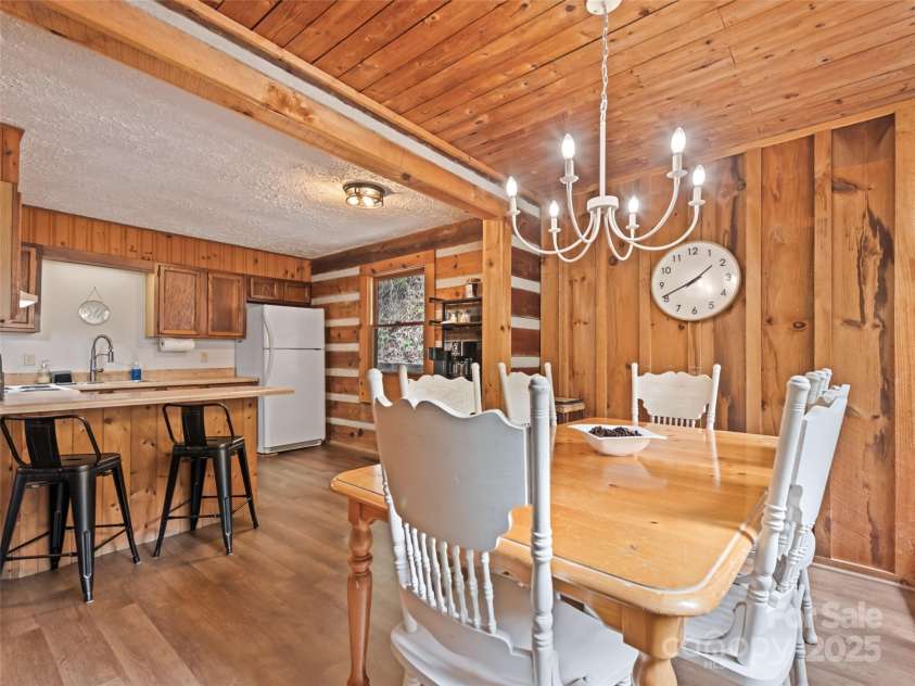 237 Biltmore Circle, Bryson City, NC 28713.  MLS# CAR4258734, YatesRealty ID 12720. 