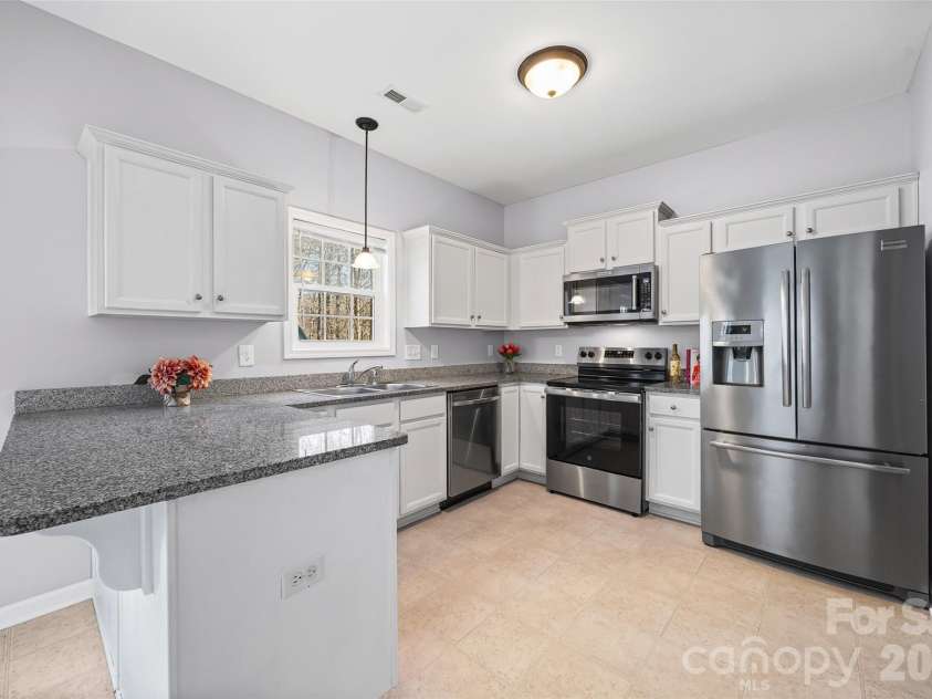 244 Makayla Court, Fort Mill, SC 29715.  MLS# CAR4331066, YatesRealty ID 12722. 