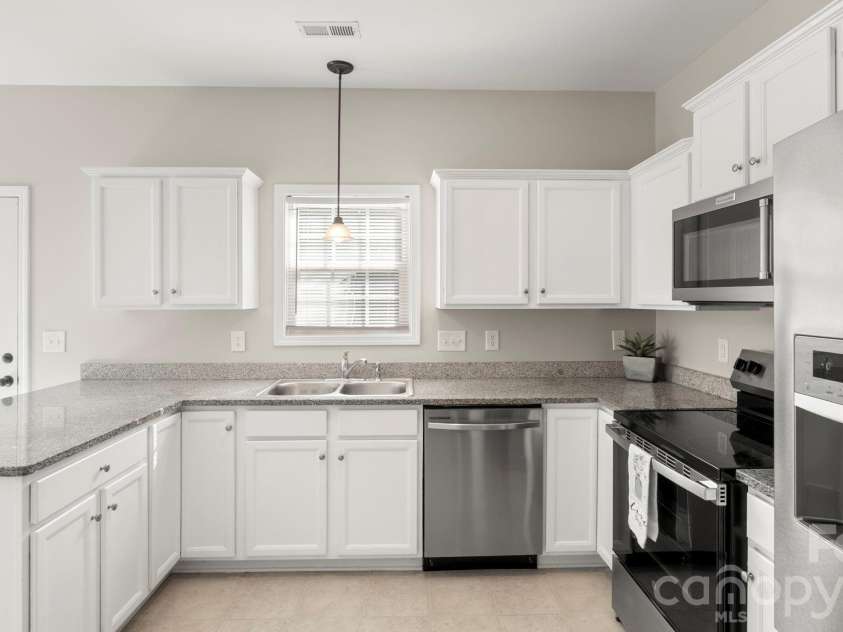 244 Makayla Court, Fort Mill, SC 29715.  MLS# CAR4421039, YatesRealty ID 12722. 