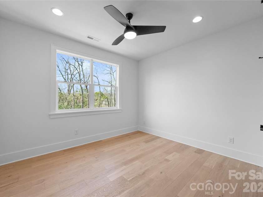 2013 South Street, Charlotte, NC 28208.  MLS# CAR4355952, YatesRealty ID 12725. 
