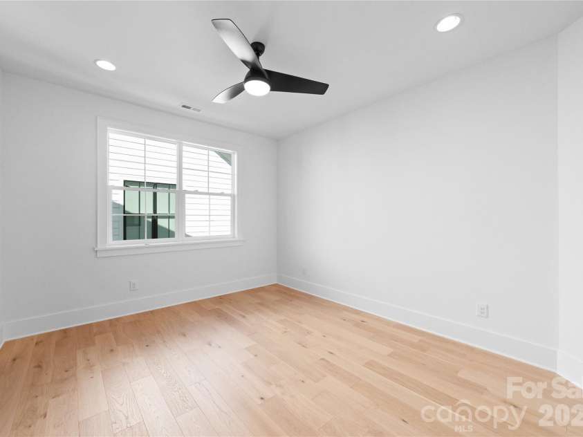 2013 South Street, Charlotte, NC 28208.  MLS# CAR4355952, YatesRealty ID 12725. 