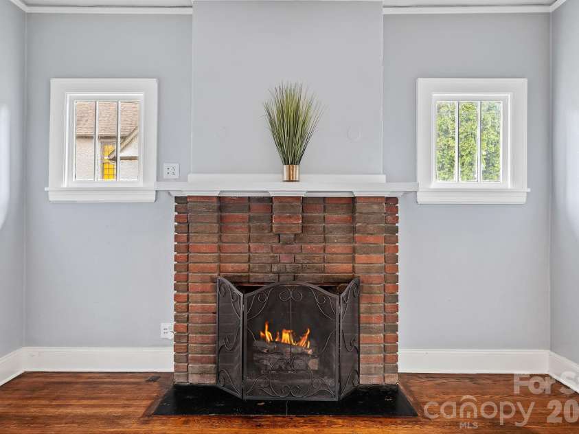 221 Summit Street, Asheville, NC 28803.  MLS# CAR4358791, YatesRealty ID 12726. 