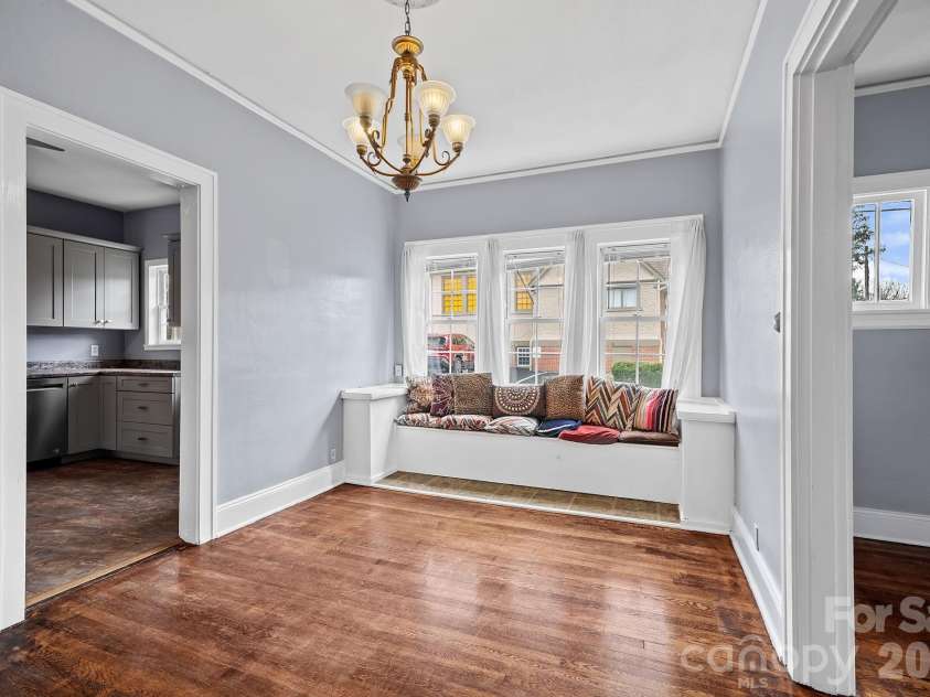 221 Summit Street, Asheville, NC 28803.  MLS# CAR4358791, YatesRealty ID 12726. 