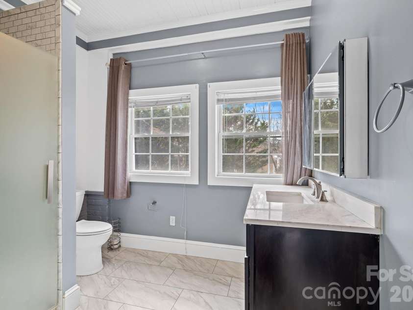 221 Summit Street, Asheville, NC 28803.  MLS# CAR4358791, YatesRealty ID 12726. 