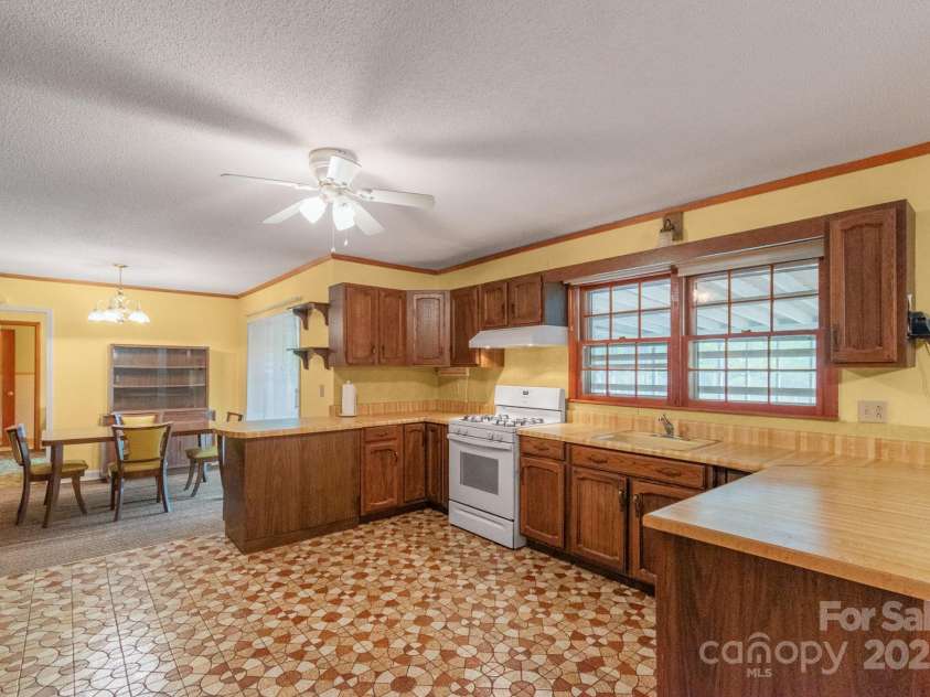 114 JL Pratt Lane, Morven, NC 28119.  MLS# CAR4243860, YatesRealty ID 12727. 