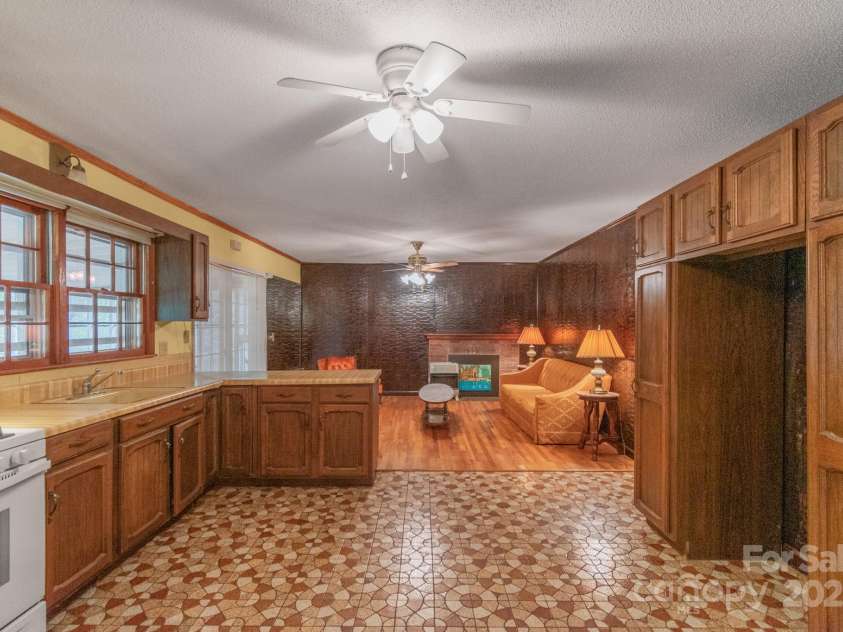 114 JL Pratt Lane, Morven, NC 28119.  MLS# CAR4243860, YatesRealty ID 12727. 