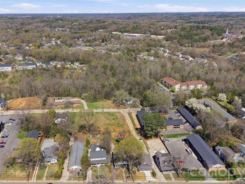 129 Corban Avenue, Concord, NC 28025.  MLS# CAR4357891, YatesRealty ID 12728. 