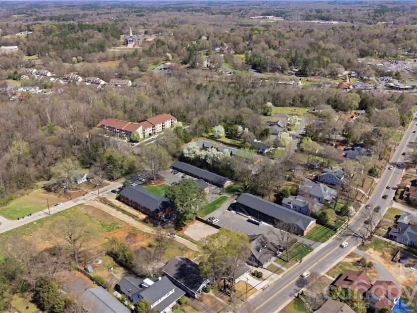 129 Corban Avenue, Concord, NC 28025.  MLS# CAR4357891, YatesRealty ID 12728. 