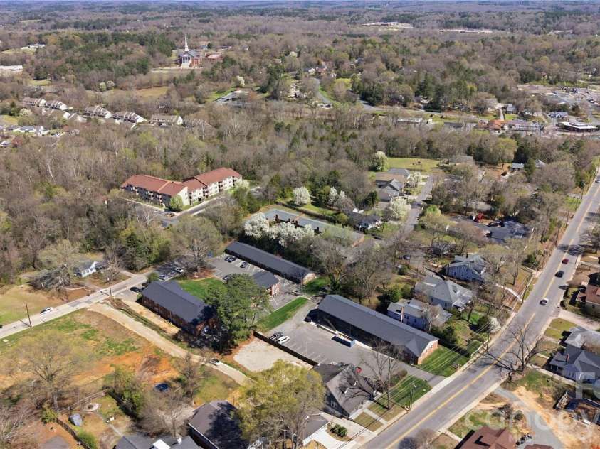 129 Corban Avenue, Concord, NC 28025.  MLS# CAR4357891, YatesRealty ID 12728. 