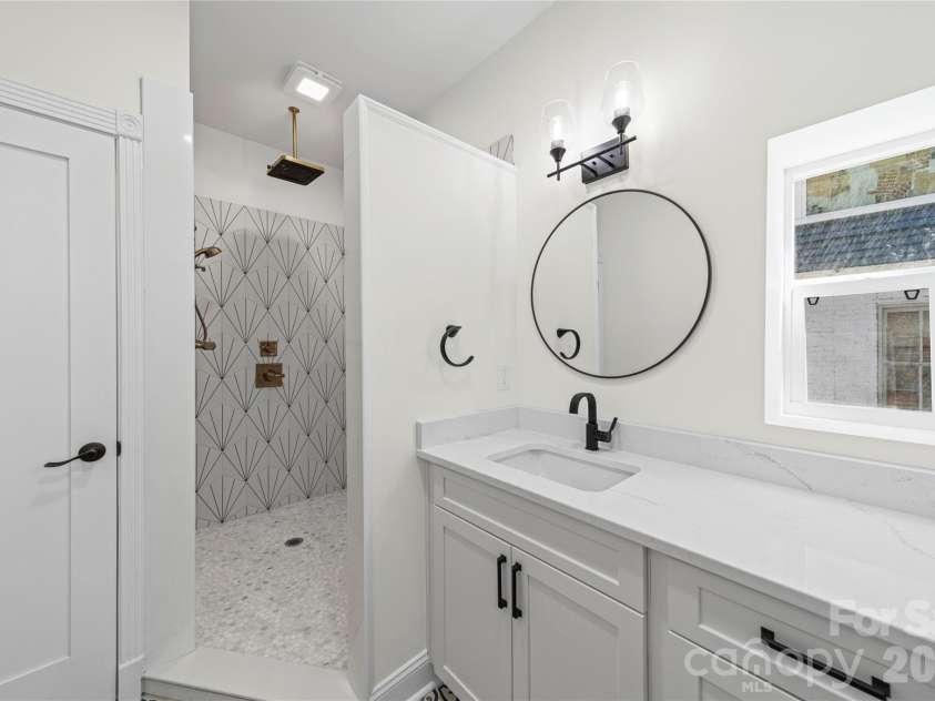129 Corban Avenue, Concord, NC 28025.  MLS# CAR4357891, YatesRealty ID 12728. Primary Bathroom