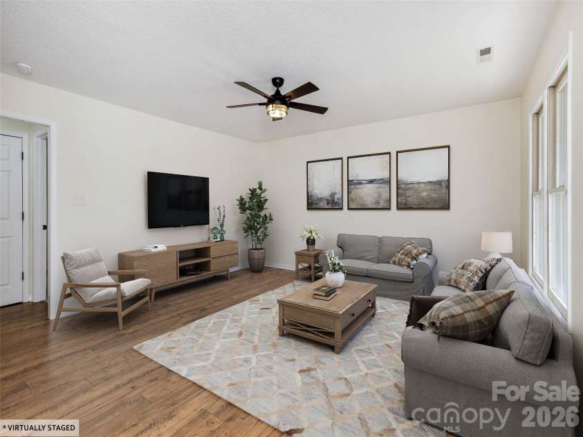 203 Rocky Mountain Way, Arden, NC 28704.  MLS# CAR4361121, YatesRealty ID 12729. 