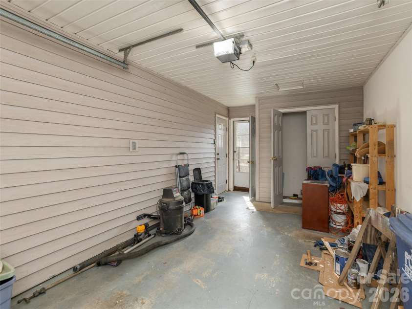203 Rocky Mountain Way, Arden, NC 28704.  MLS# CAR4361121, YatesRealty ID 12729. 