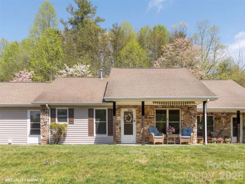 203 Rocky Mountain Way, Arden, NC 28704.  MLS# CAR4361121, YatesRealty ID 12729. 