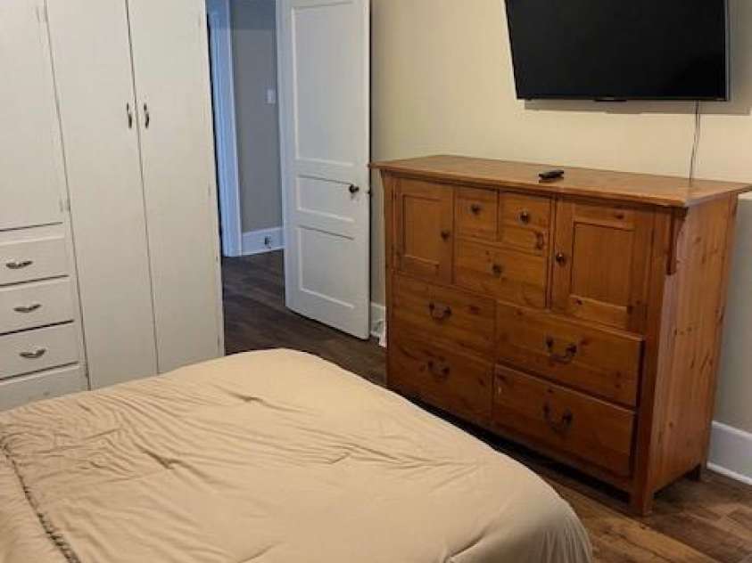 1001 End Avenue, Statesville, NC 28677.  MLS# CAR4203888, YatesRealty ID 1273. 