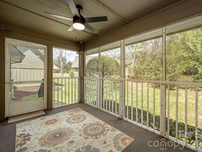 501 Fox Den Court, Hendersonville, NC 28792.  MLS# CAR4361980, YatesRealty ID 12730. 