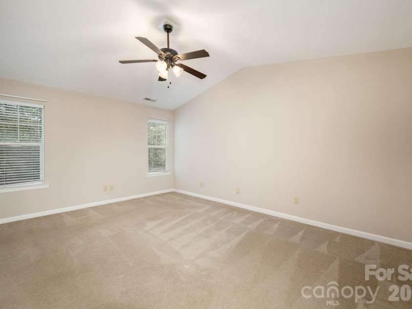 501 Fox Den Court, Hendersonville, NC 28792.  MLS# CAR4361980, YatesRealty ID 12730. 