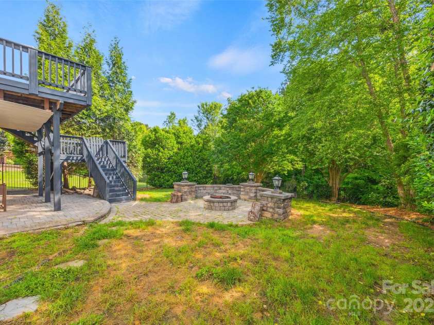 6424 Chadwell Court, Fort Mill, SC 29707.  MLS# CAR4255139, YatesRealty ID 12730. Paver Patio and Fire Pit