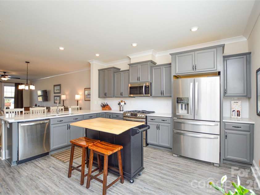 1042 Riverwalk Parkway, Rock Hill, SC 29730.  MLS# CAR4363460, YatesRealty ID 12731. 