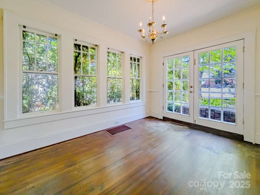 407 Main Street, Forest City, NC 28043.  MLS# CAR4254486, YatesRealty ID 12733. 