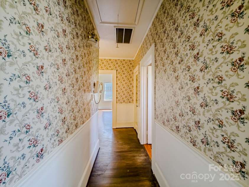 407 Main Street, Forest City, NC 28043.  MLS# CAR4254486, YatesRealty ID 12733. 