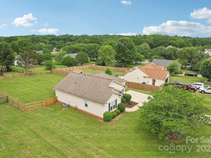 908 Dairy Meadow Court, Monroe, NC 28110.  MLS# CAR4256085, YatesRealty ID 12734. 