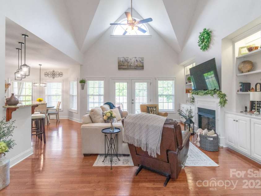 945 Songbird Street, Lancaster, SC 29720.  MLS# CAR4253644, YatesRealty ID 12735. 