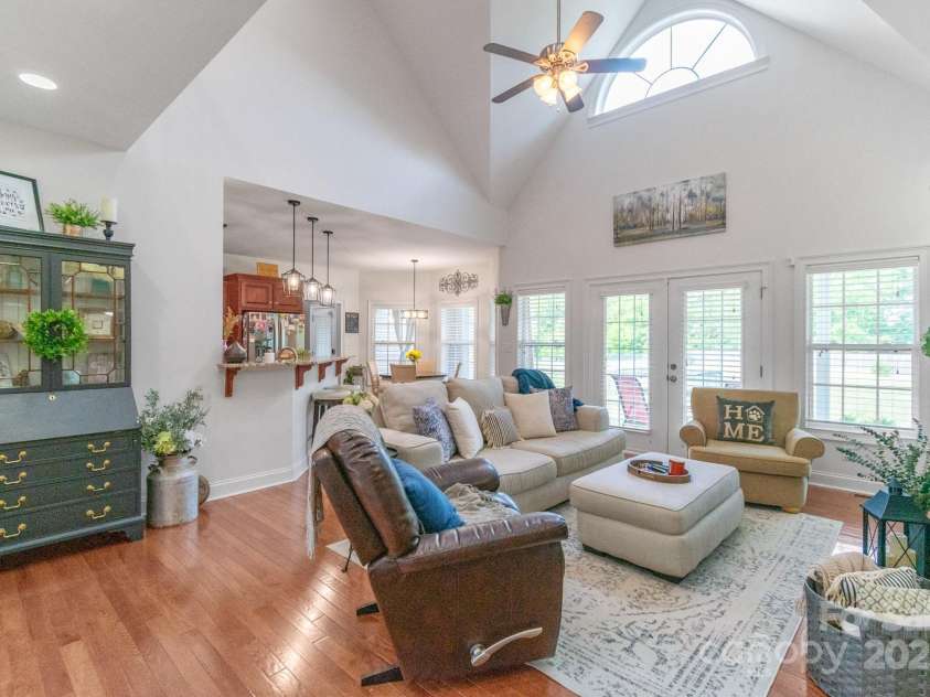 945 Songbird Street, Lancaster, SC 29720.  MLS# CAR4253644, YatesRealty ID 12735. 