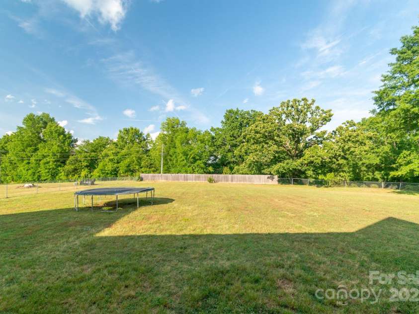 945 Songbird Street, Lancaster, SC 29720.  MLS# CAR4253644, YatesRealty ID 12735. 