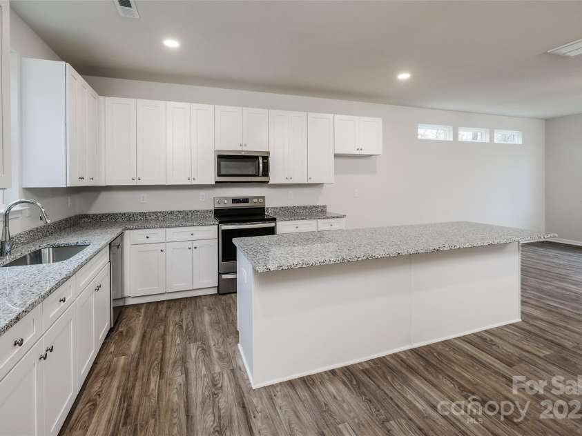 2591 Watson Drive, Lancaster, SC 29720.  MLS# CAR4269958, YatesRealty ID 12737. 