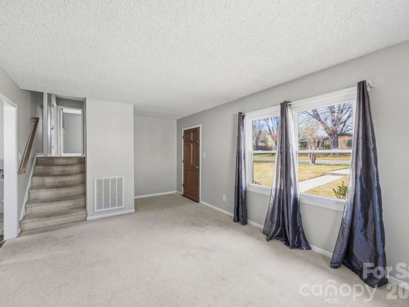191 Fryling Avenue, Concord, NC 28025.  MLS# CAR4356548, YatesRealty ID 12738. 