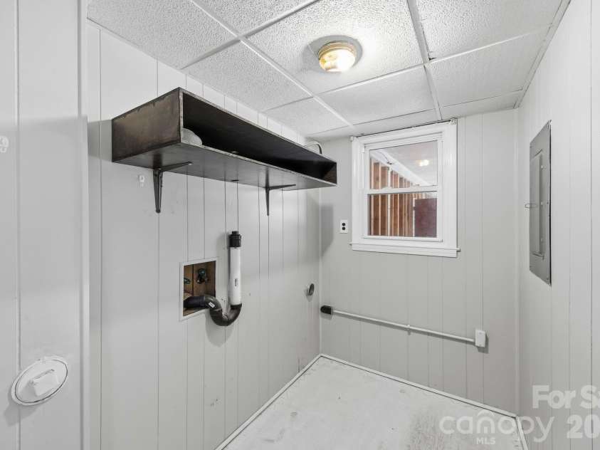 191 Fryling Avenue, Concord, NC 28025.  MLS# CAR4356548, YatesRealty ID 12738. 