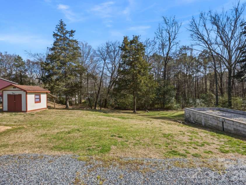 191 Fryling Avenue, Concord, NC 28025.  MLS# CAR4356548, YatesRealty ID 12738. 