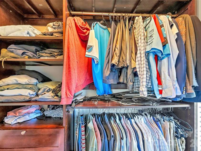 1425 Camden Road, Charlotte, NC 28203.  MLS# CAR4311487, YatesRealty ID 1274. Custom closet