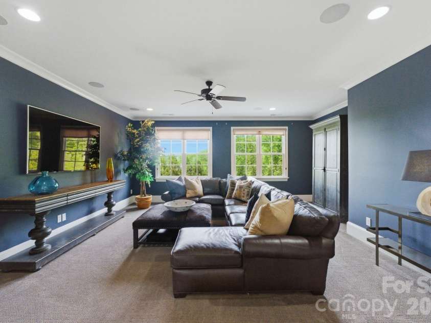 1605 Arborfield Commons Court, Matthews, NC 28105.  MLS# CAR4367073, YatesRealty ID 12740. Bonus Room 